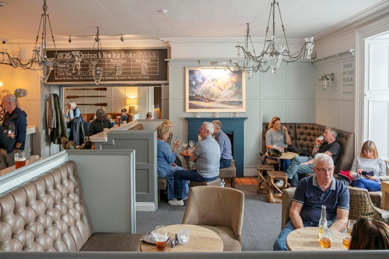 The Victoria Hotel Bamburgh Luaran gambar