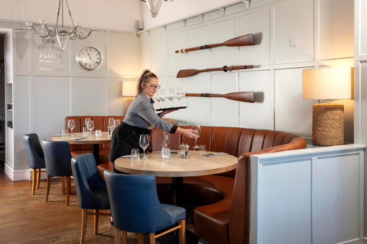 The Victoria Hotel Bamburgh Luaran gambar